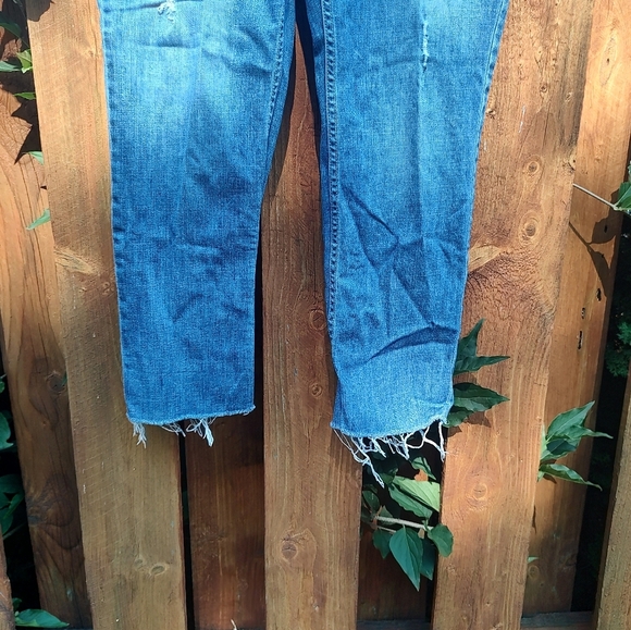 Simply Vera Wang Straight Size 14 Distressed Jeans! - Picture 7 of 14